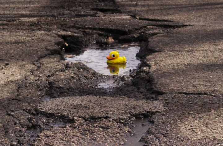 Nids de poules, le temps de bien faire