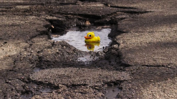 Nids de poules, le temps de bien faire