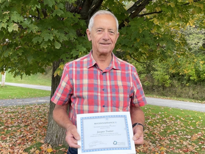 Motion de félicitations pour Jacques Trottier